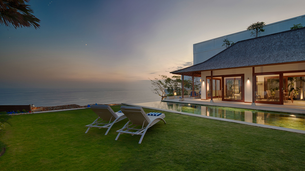 Sol y Mar - Captivating sunset view over the cliffside pool deck